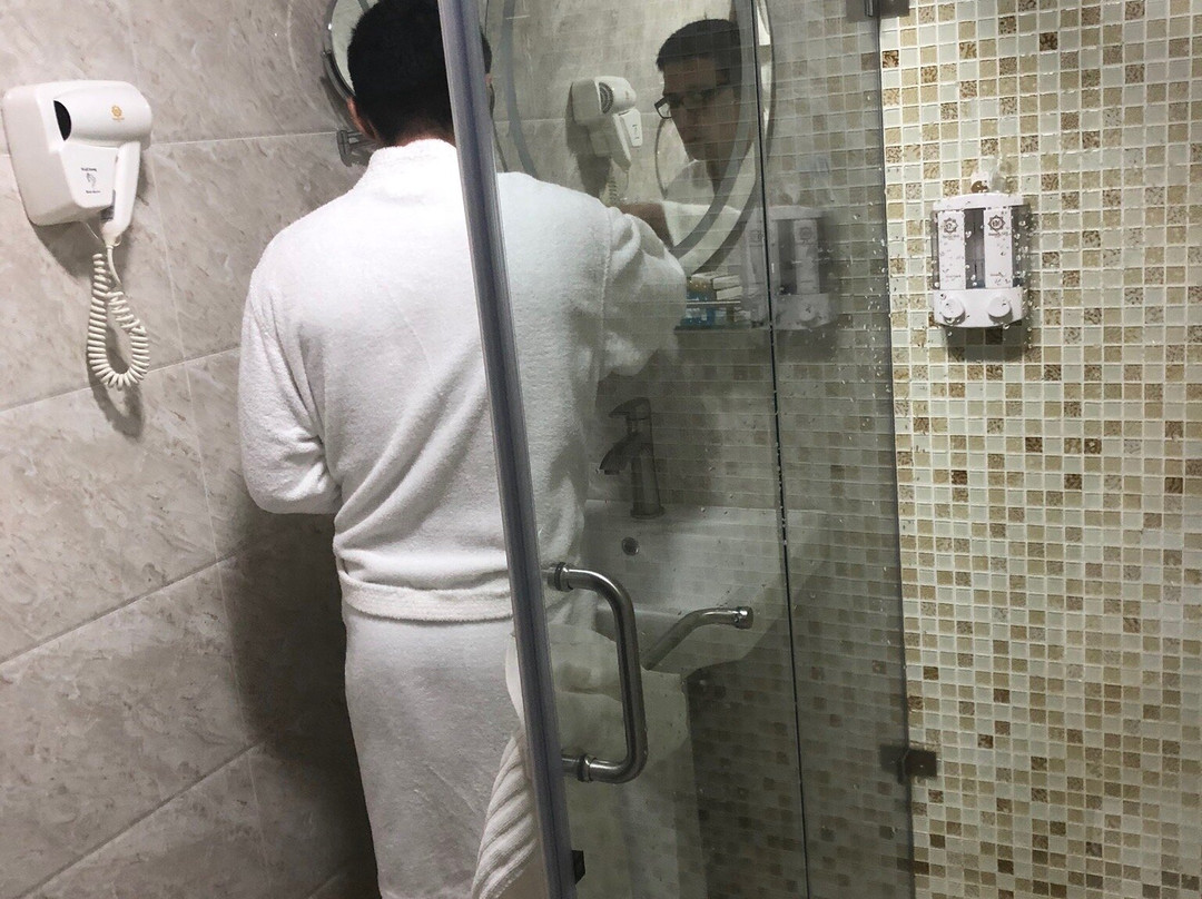 Daniel Hill主图