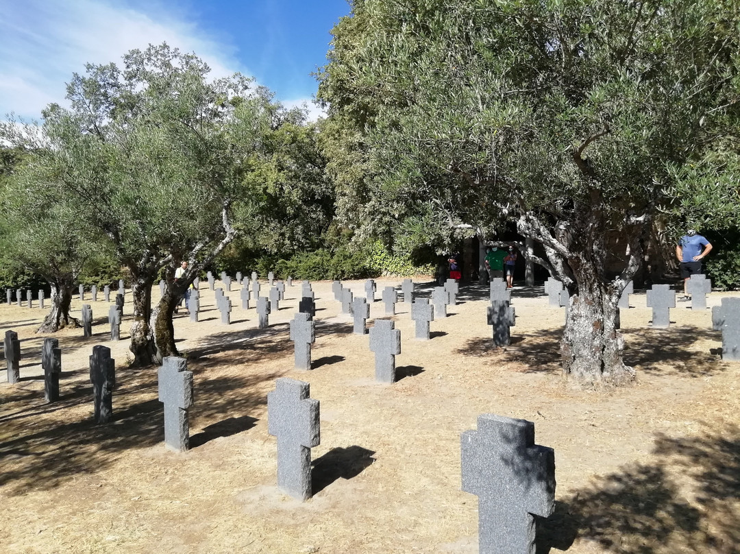 Cementerio Militar Aleman景点图片
