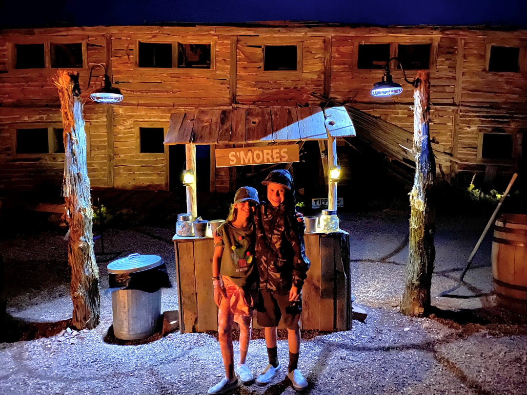 Adventure Tour Company-卡纳布必去景点