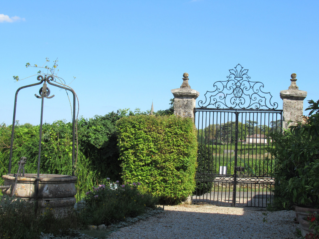 Chateau de Mongenan景点图片
