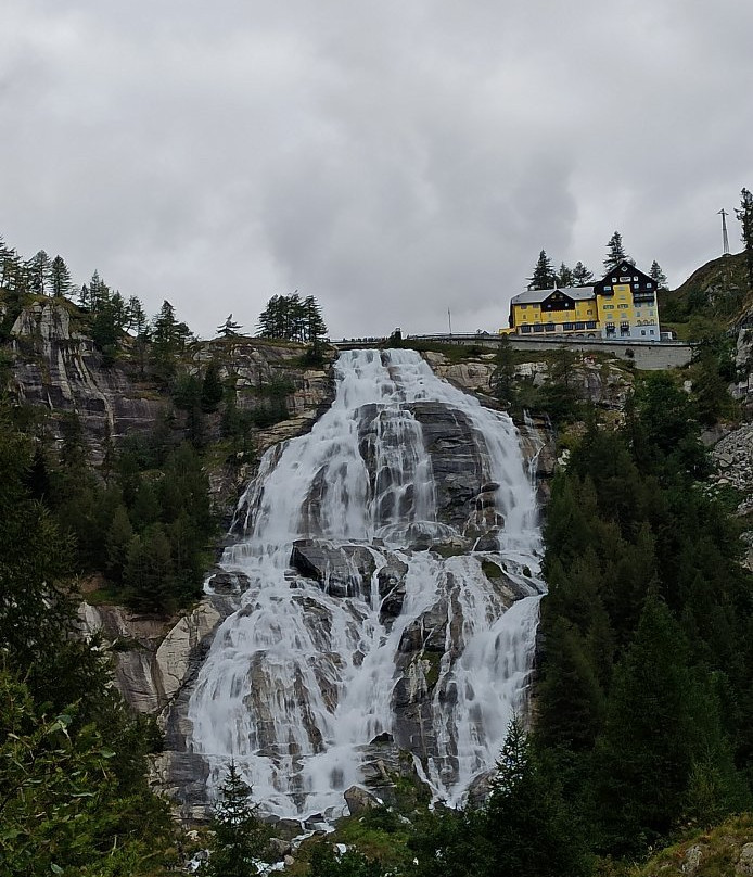 Cascata del Toce景点图片