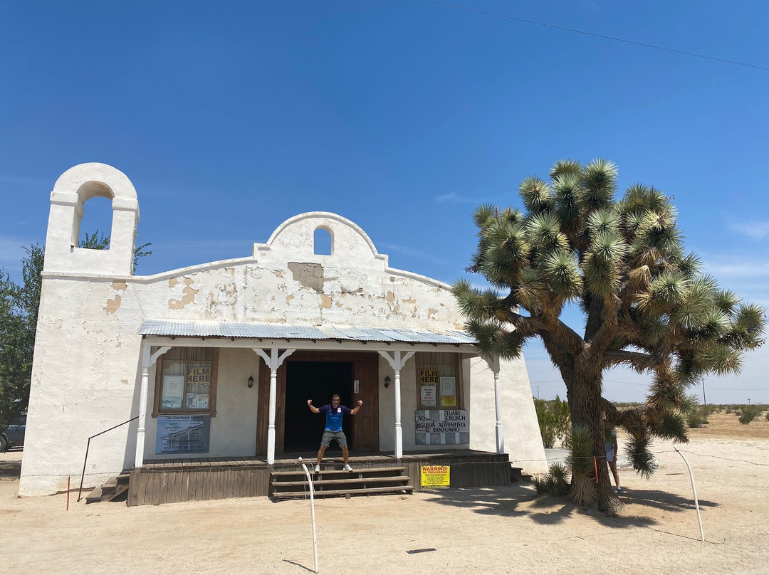 The Kill Bill Church-兰开斯特必去景点