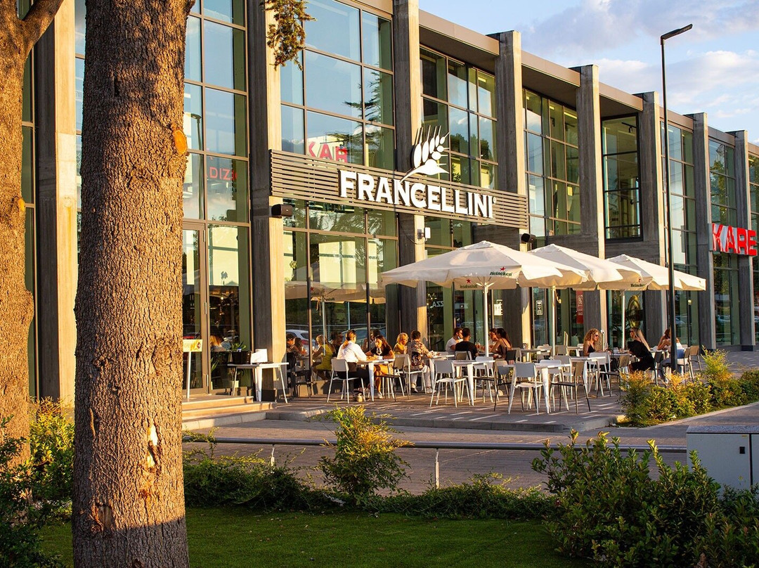 Francellini Santa Marta