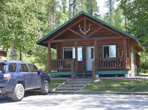 冰川户外木屋主图