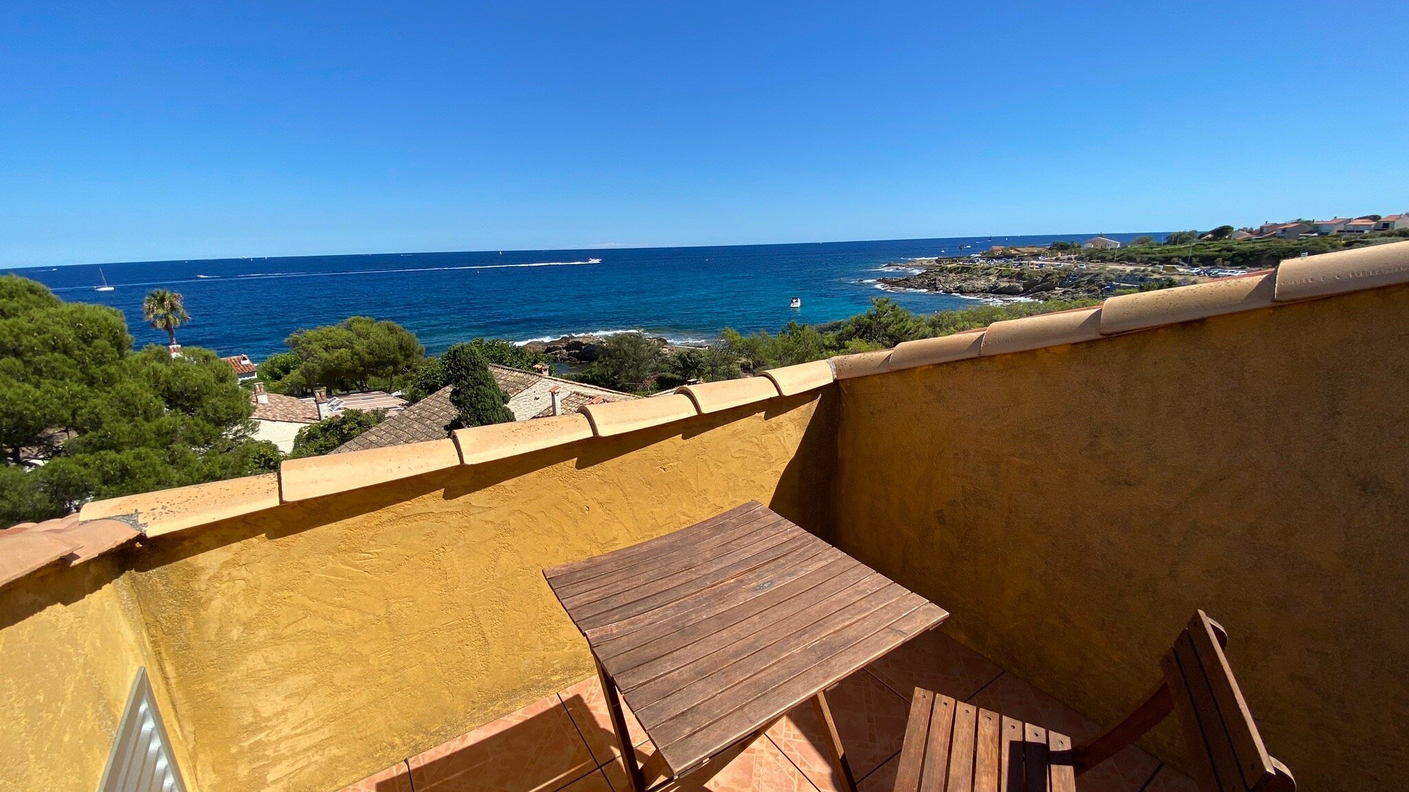 Hotel Les Calanques-官方
