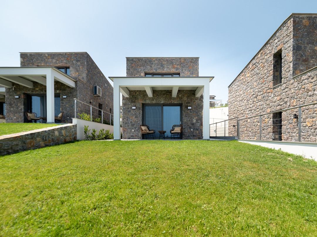 Terra Olivia Luxury Villas and Suites主图