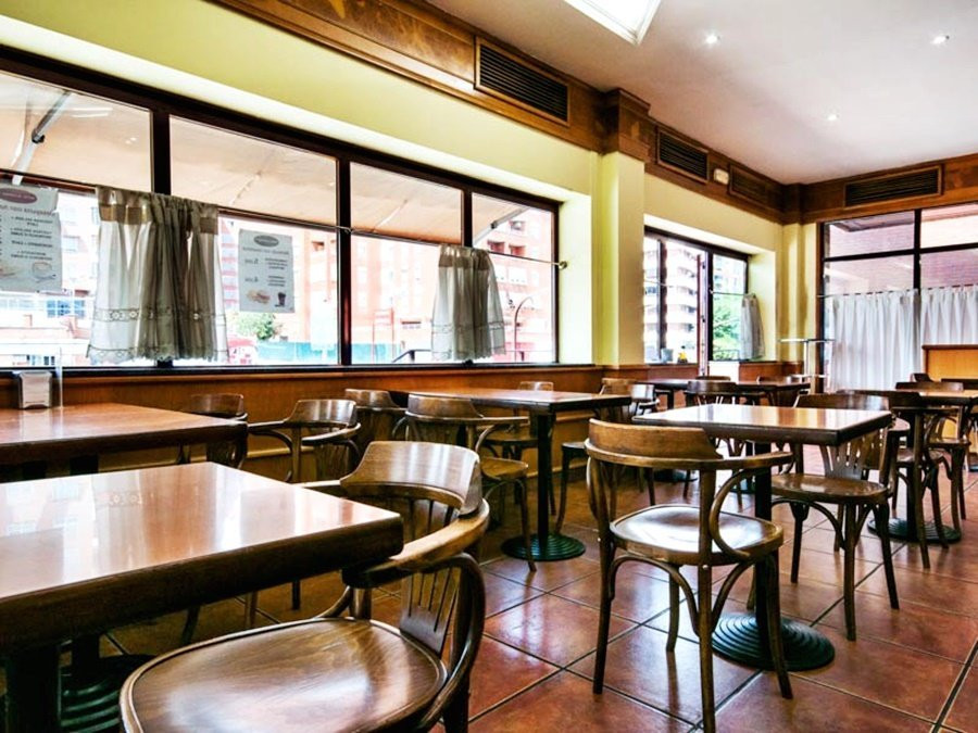 阿尔卡里雅酒店主图