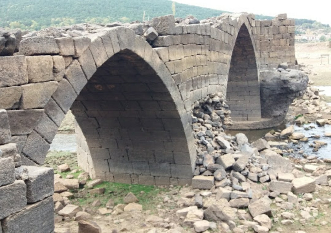 Puente Romano-Vinuesa必去景点