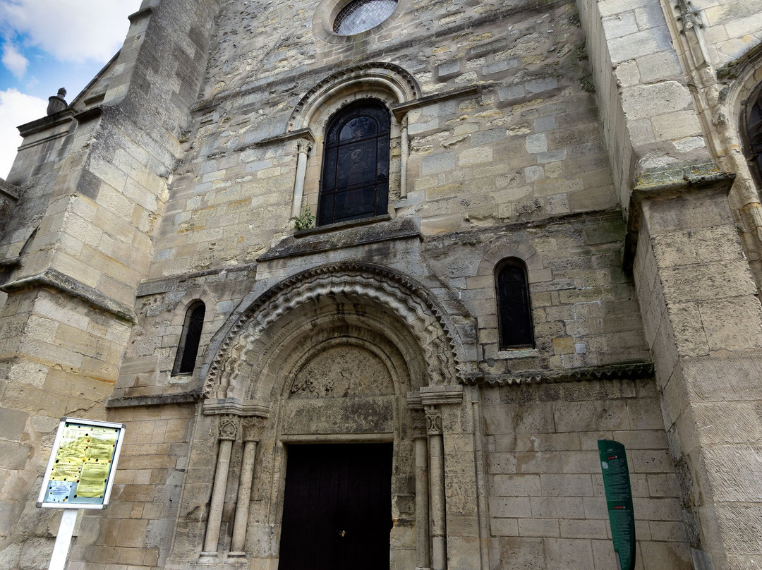 Église Saint-Justin-Louvres必去景点