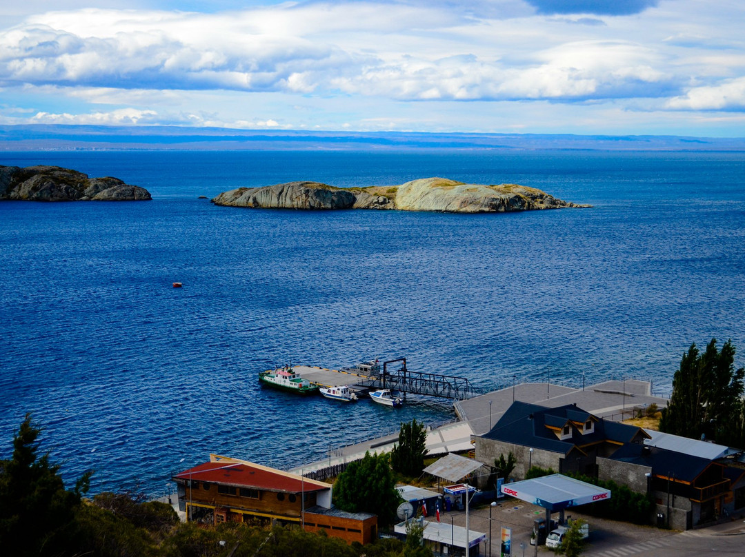 Plaza del Viento Cerro Las banderas-Chile Chico必去景点