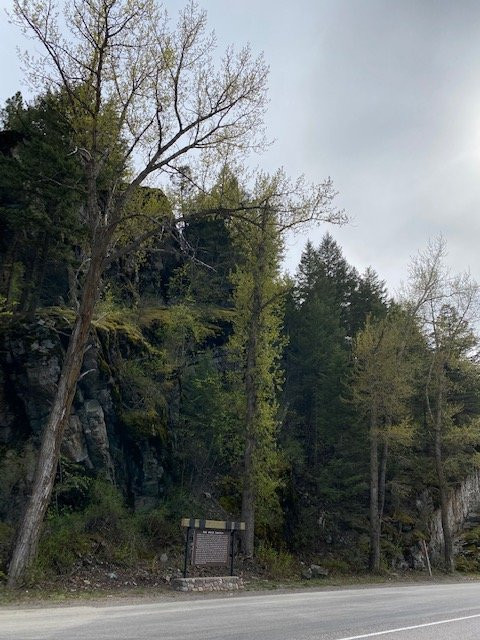 Bad Rock Canyon-Columbia Falls必去景点