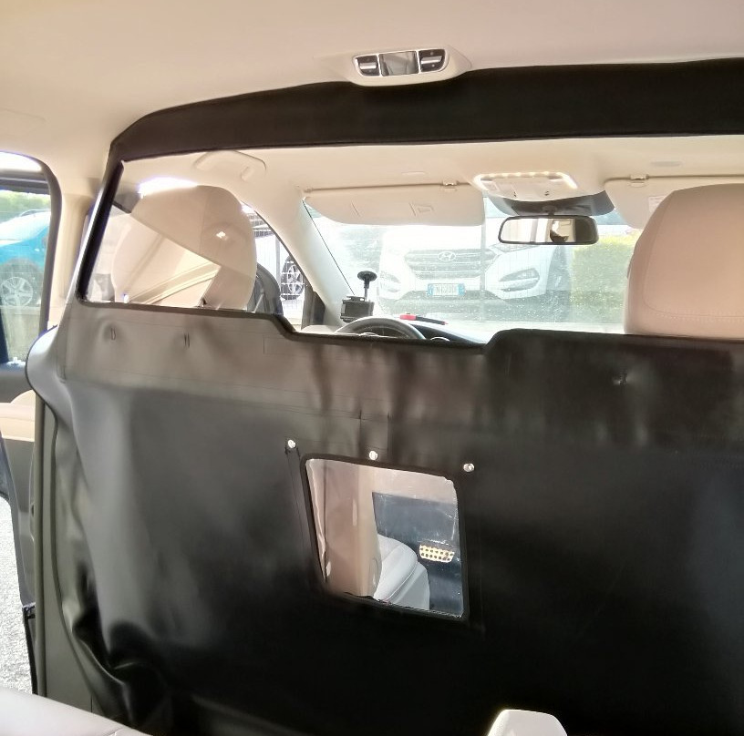 Yourtaxidriver景点图片