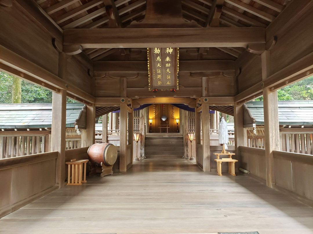 Nakatsumiya, Munakata Taisha-Chikuzen Oshima必去景点
