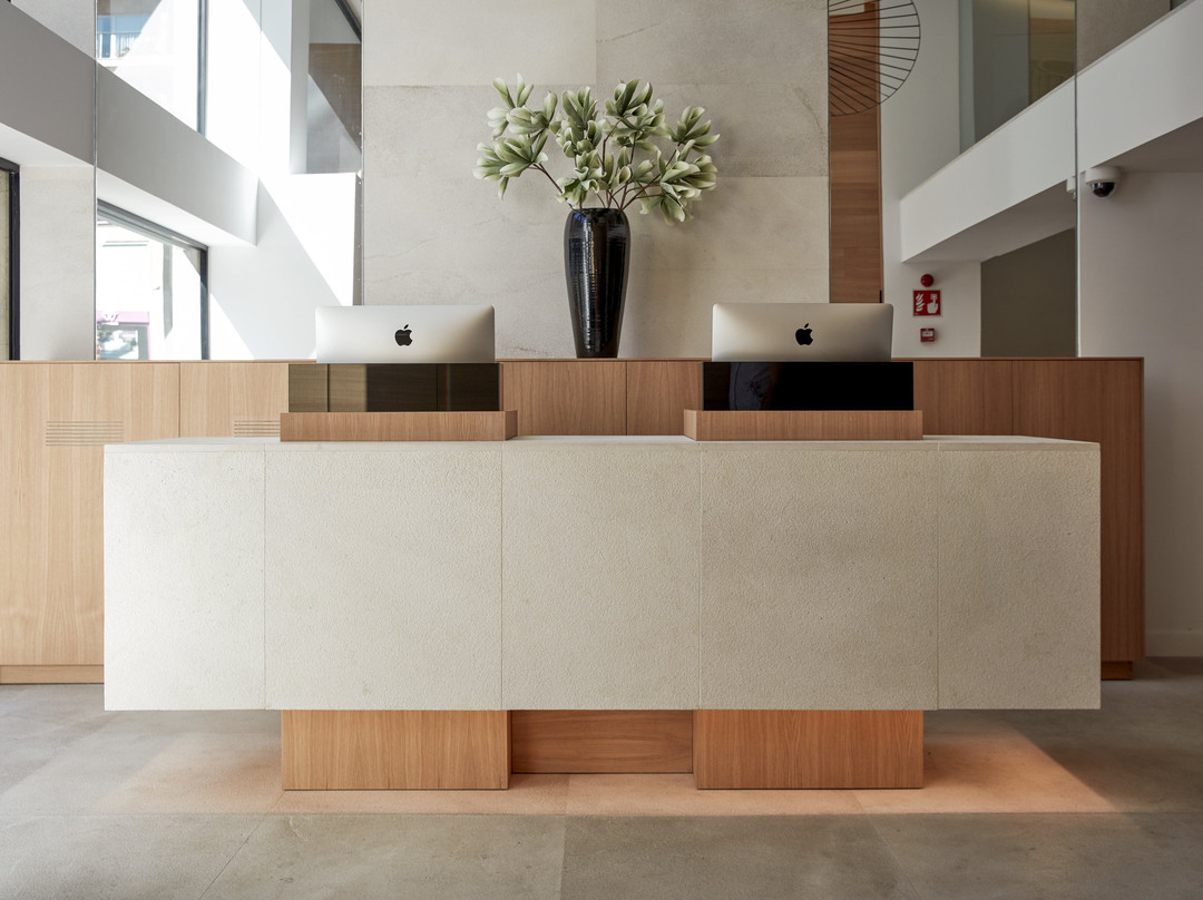 纳卡尔酒店主图