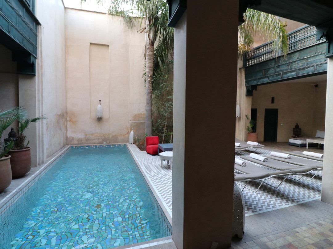 本苏达摩洛哥传统庭院住宅主图