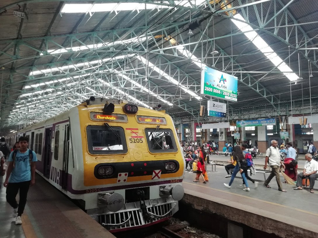 Churchgate Railway Station-孟买必去景点