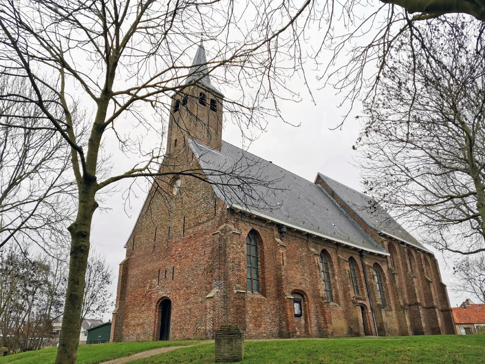 St. Martinuskerk Zwartewaal景点图片