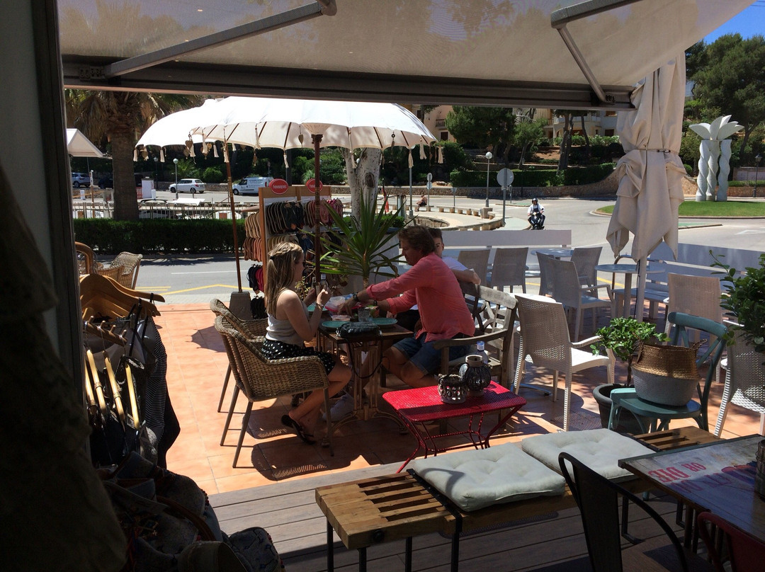 Poc a Poco Bar & Lifestyleboutique景点图片