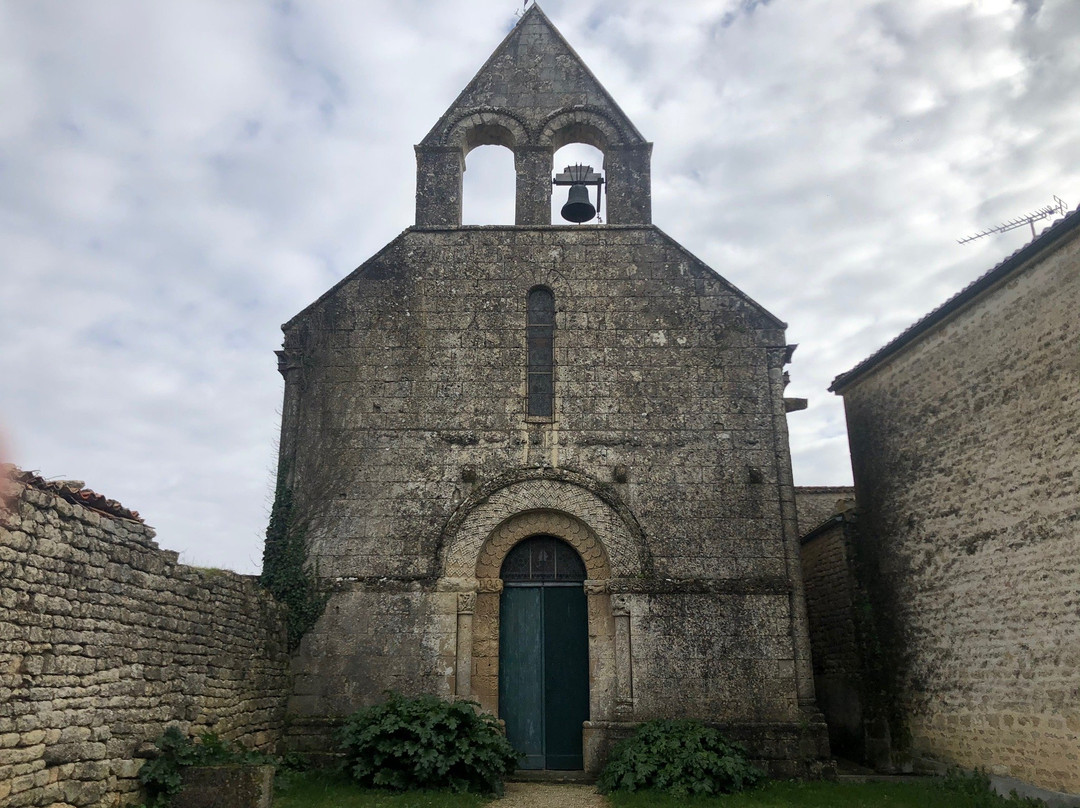 Eglise Notre-Dame-de-la-Nativité景点图片