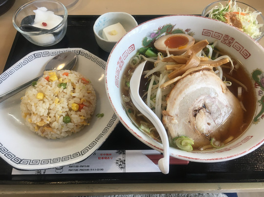 パンダ飯店