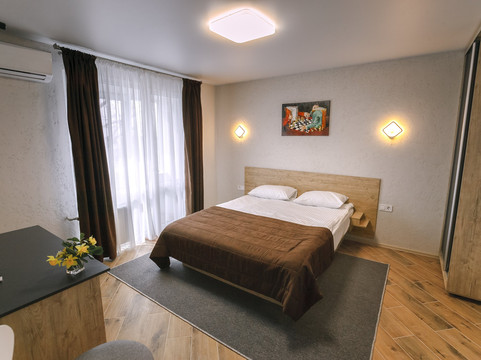 Raziotel Rishelievskyi Kherson主图