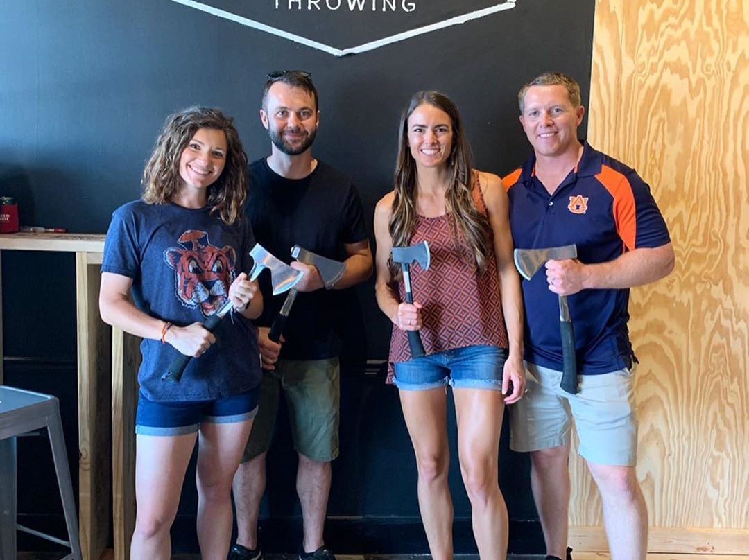 Civil Axe Throwing - Tuscaloosa-塔斯卡卢萨县必去景点