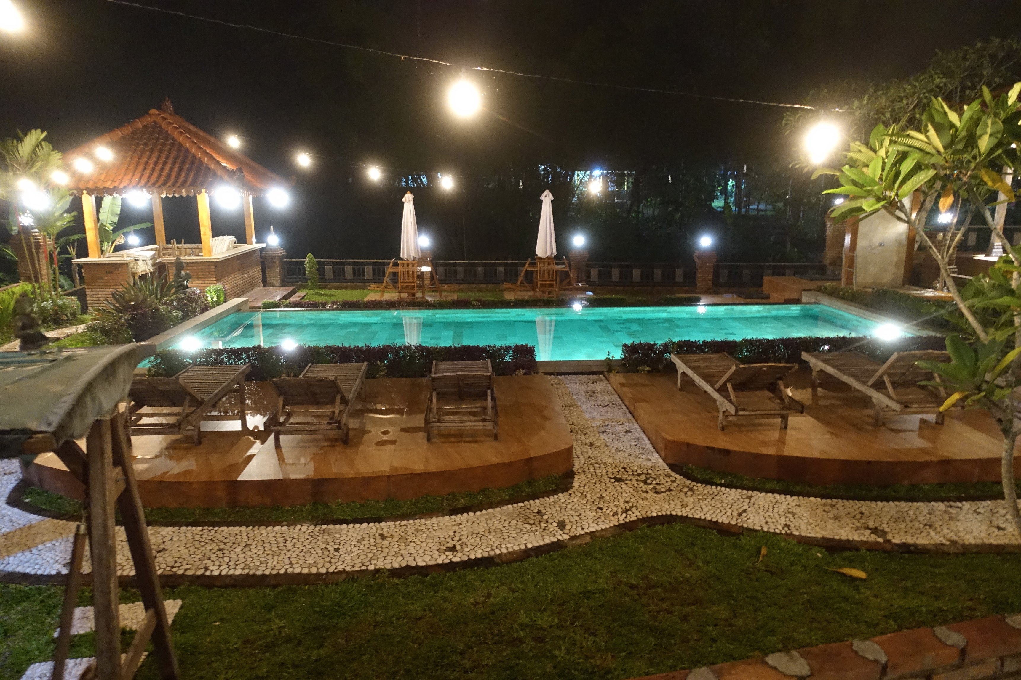 Rumah Dharma 2 Riverside-泳池