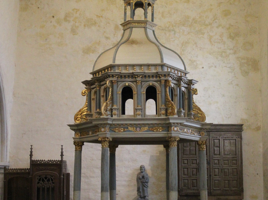 Enclos Paroissial de La Martyre-La Martyre必去景点