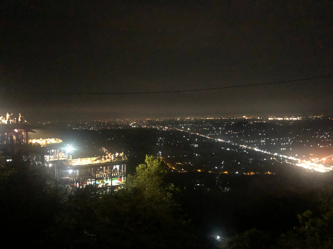 Bukit Bintang-日惹必去景点