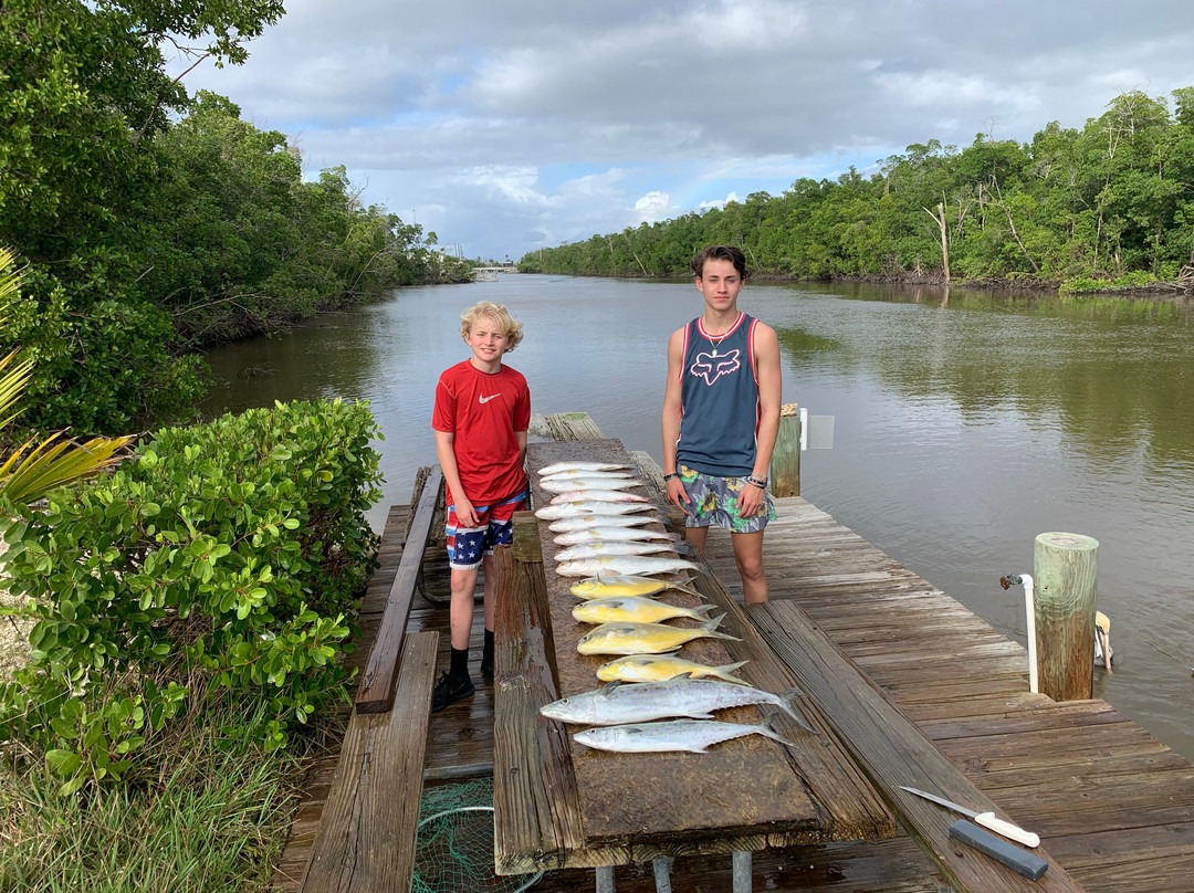 Fishhunt Charters-大沼泽地必去景点