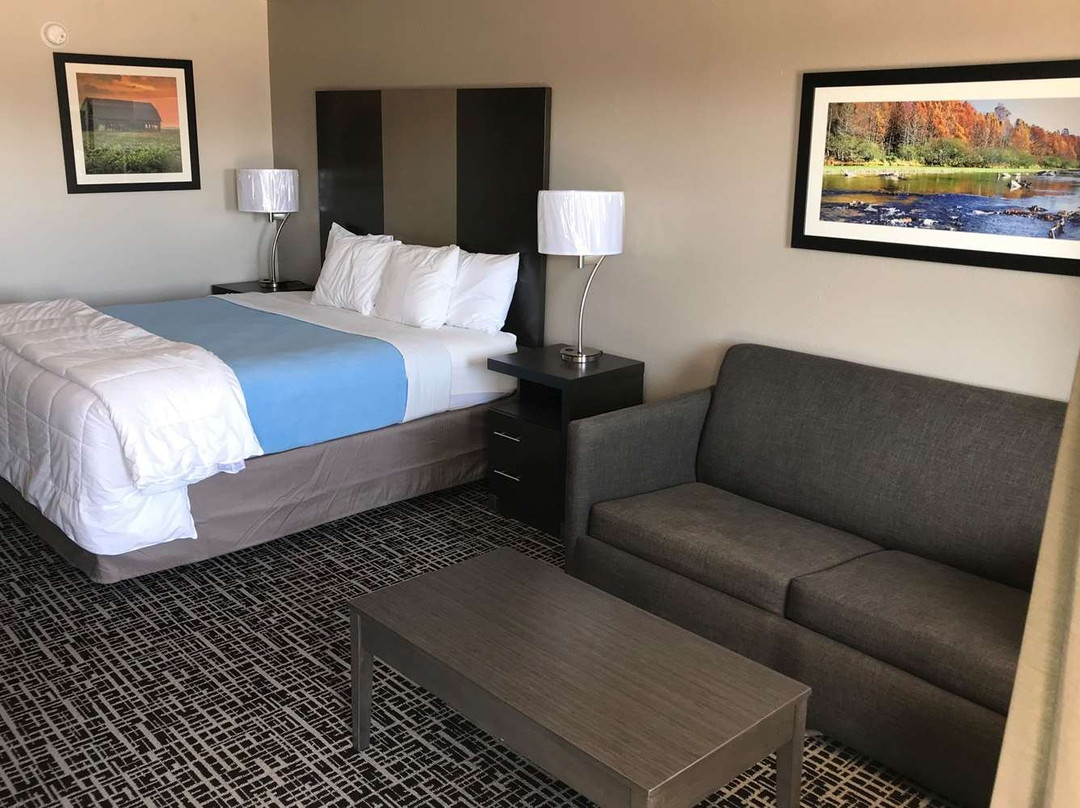 Days Inn by Wyndham Grove主图