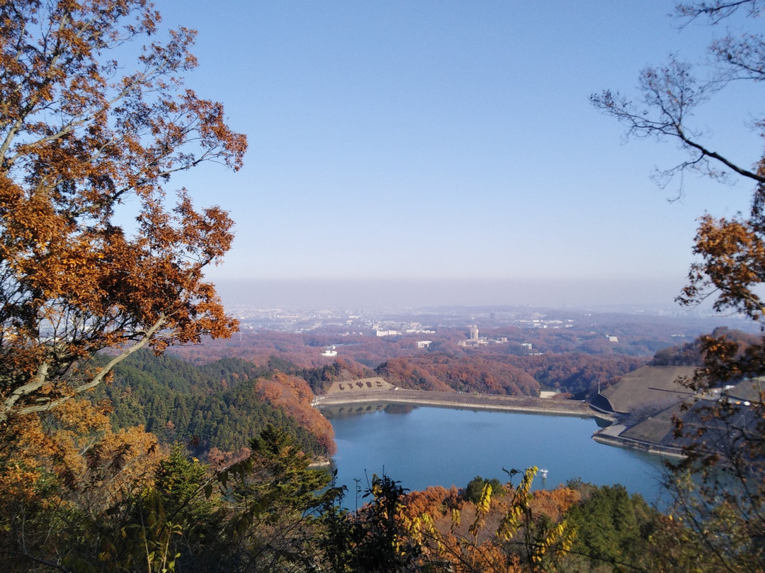 Shiroyama Lake景点图片