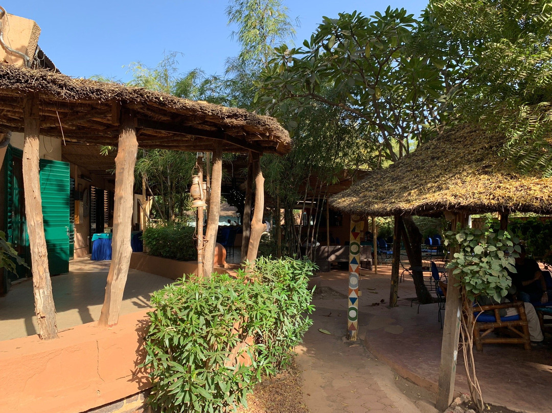 Hotel les Palmiers主图