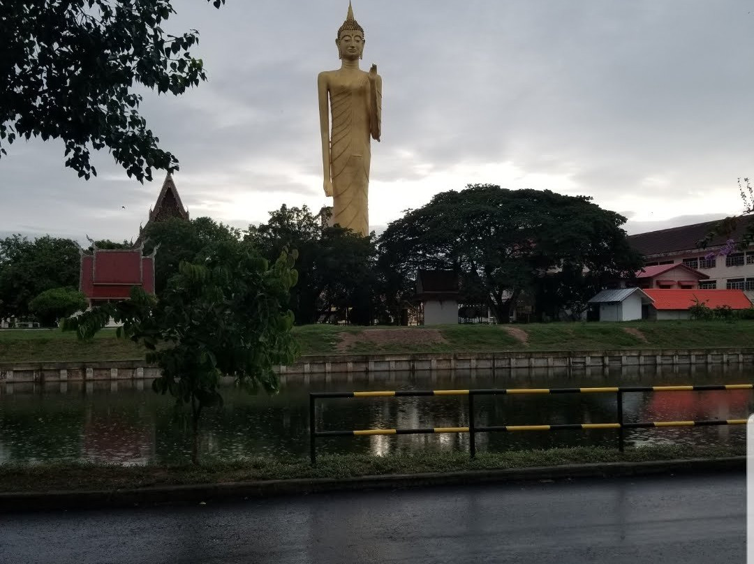 Somdet Phra Srinakarindra Park Roi Et景点图片