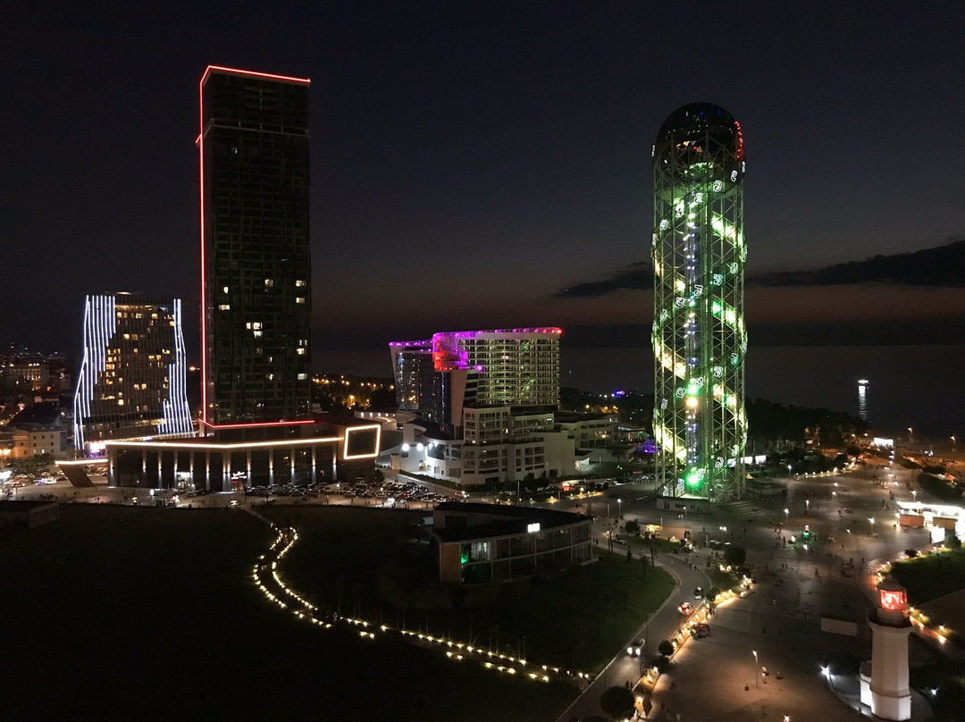 Panoramic Wheel-巴统必去景点