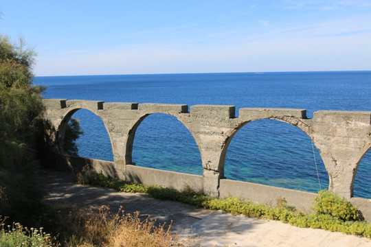 Couvent Saint François-Pino必去景点