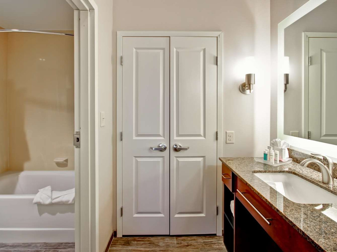 Homewood Suites by Hilton Greeley主图