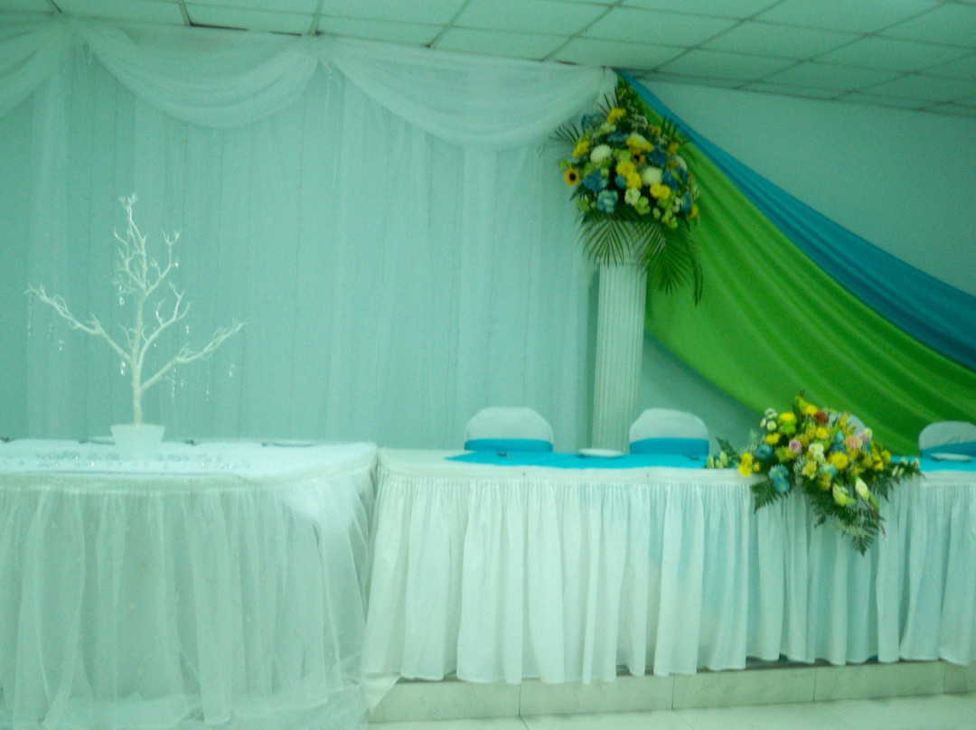 Medallion Hall Hotel主图