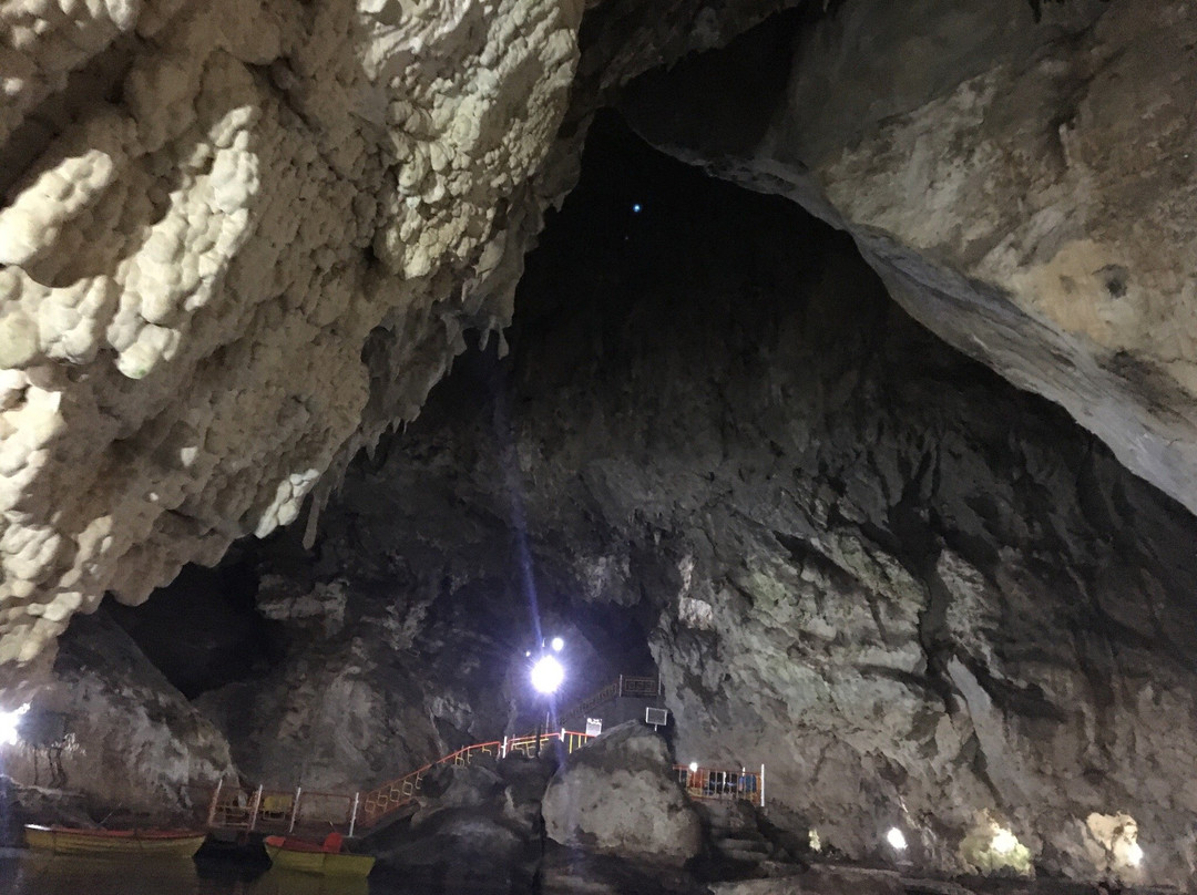 Hasanlu旅游景点-Sahoolan Cave
