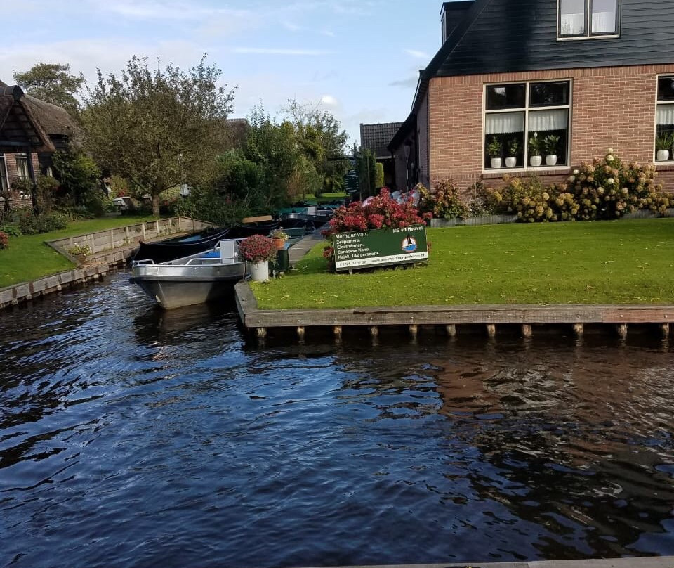 Giethoorn Guided Tours景点图片