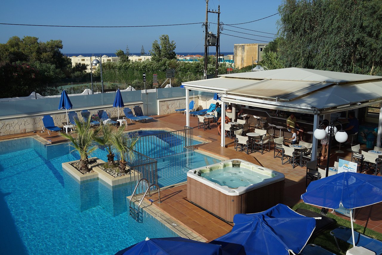 Sunny Suites-泳池