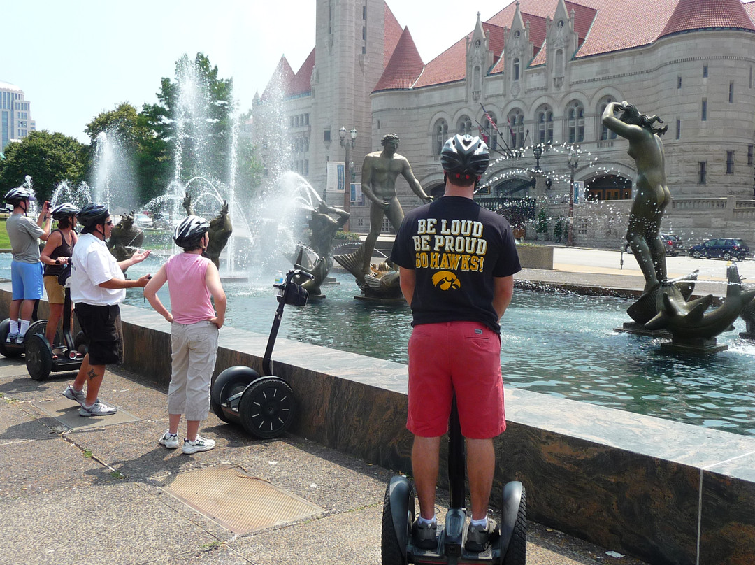 Glide St Louis Segway Tours景点图片