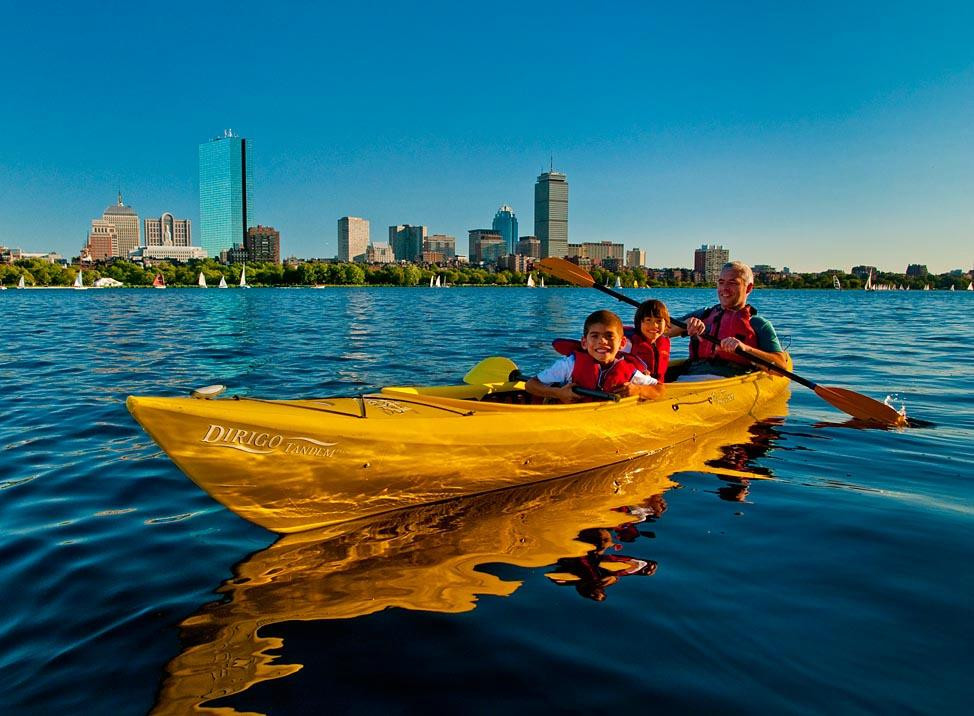 Charles River Canoe & Kayak Cambridge at Kendall Square景点图片