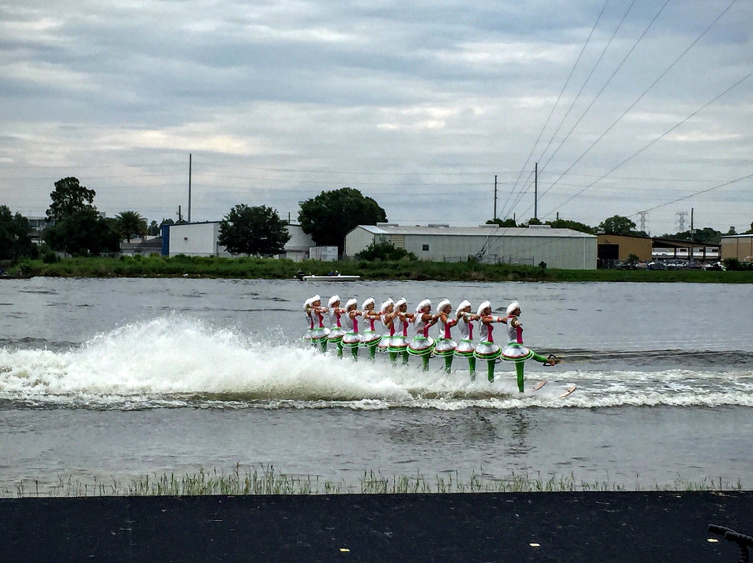 Tampa Bay Water Ski Show Team景点图片