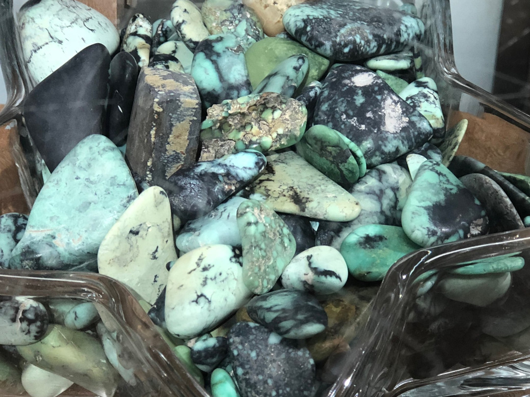 La Verkin旅游景点-Rare Rock Shop