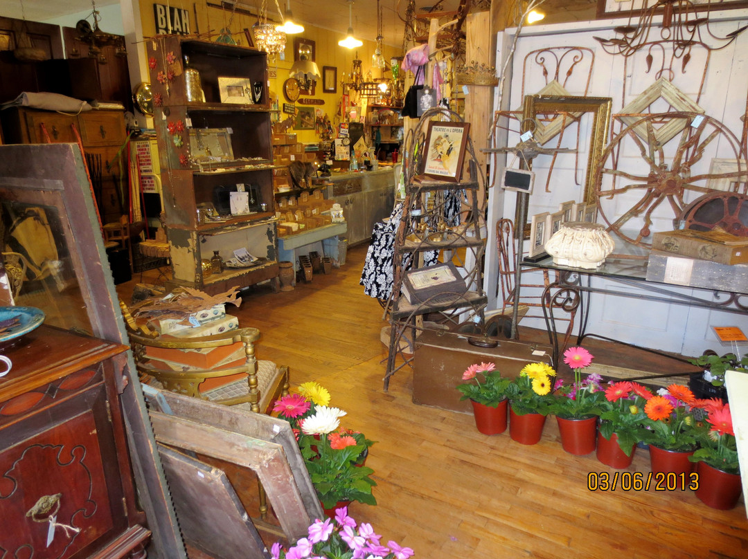 Pandora's Box Antiques-Frankston必去景点