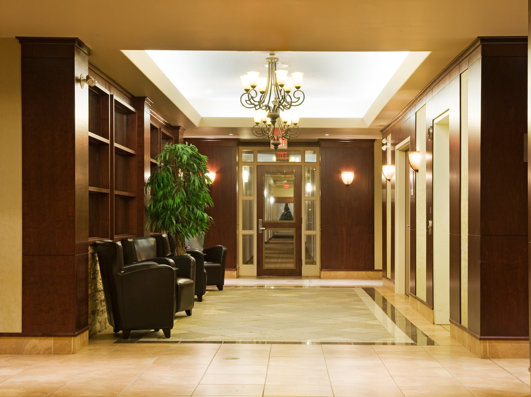 Holiday Inn & Suites Lloydminster By IHG主图