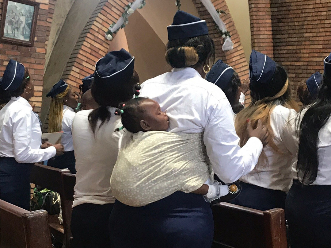 Basilique St. Anne-布拉萨市必去景点