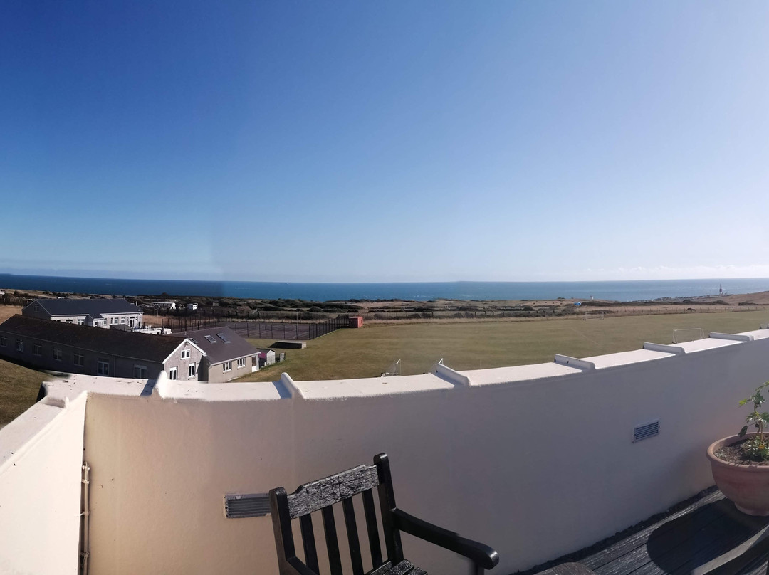 Admiralty Hotel & Restaurant主图