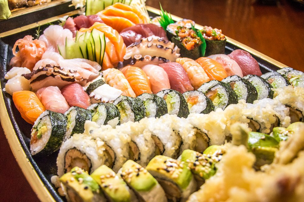 Makoto Sushi Bar Jockey Plaza